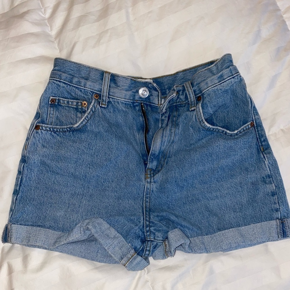 BDG Urban Outfitters Mom Denim Shorts | Size 26